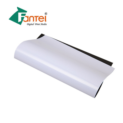 440gsm 13oz Eco Solvent بنر بلوک پی وی سی رول لمینیت سرد