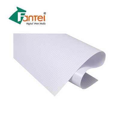 300dx500d روکش داغ پی وی سی بنر نور جلویی 440GSM 18X12 Brilliant